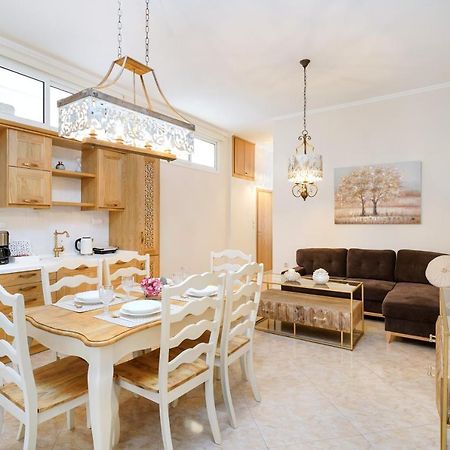 スカラ・ソティロス Luxury House Nisoヴィラ エクステリア 写真